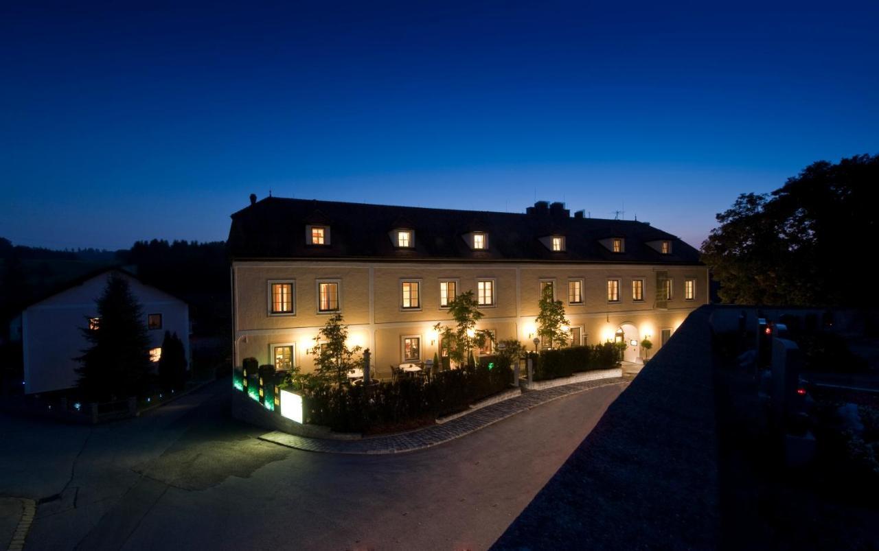 Landgasthof Winter Ardagger Stift Kültér fotó